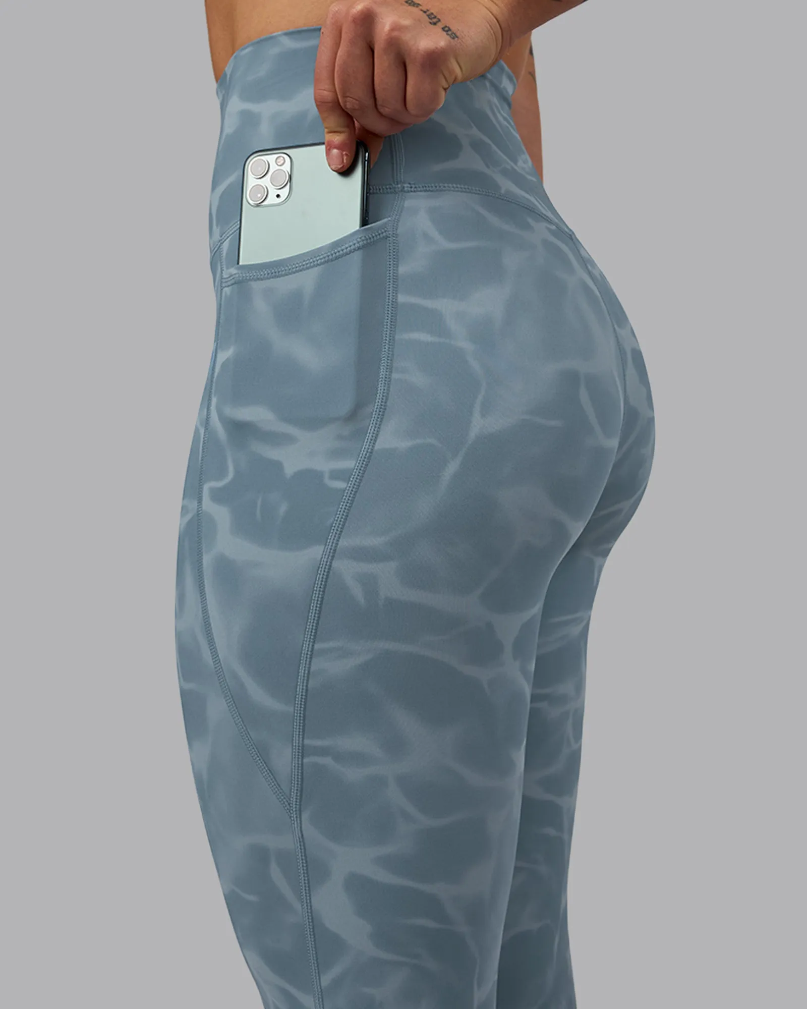 Elixir 7/8 Length Tights With Pockets - Tranquil-Elemental Blue