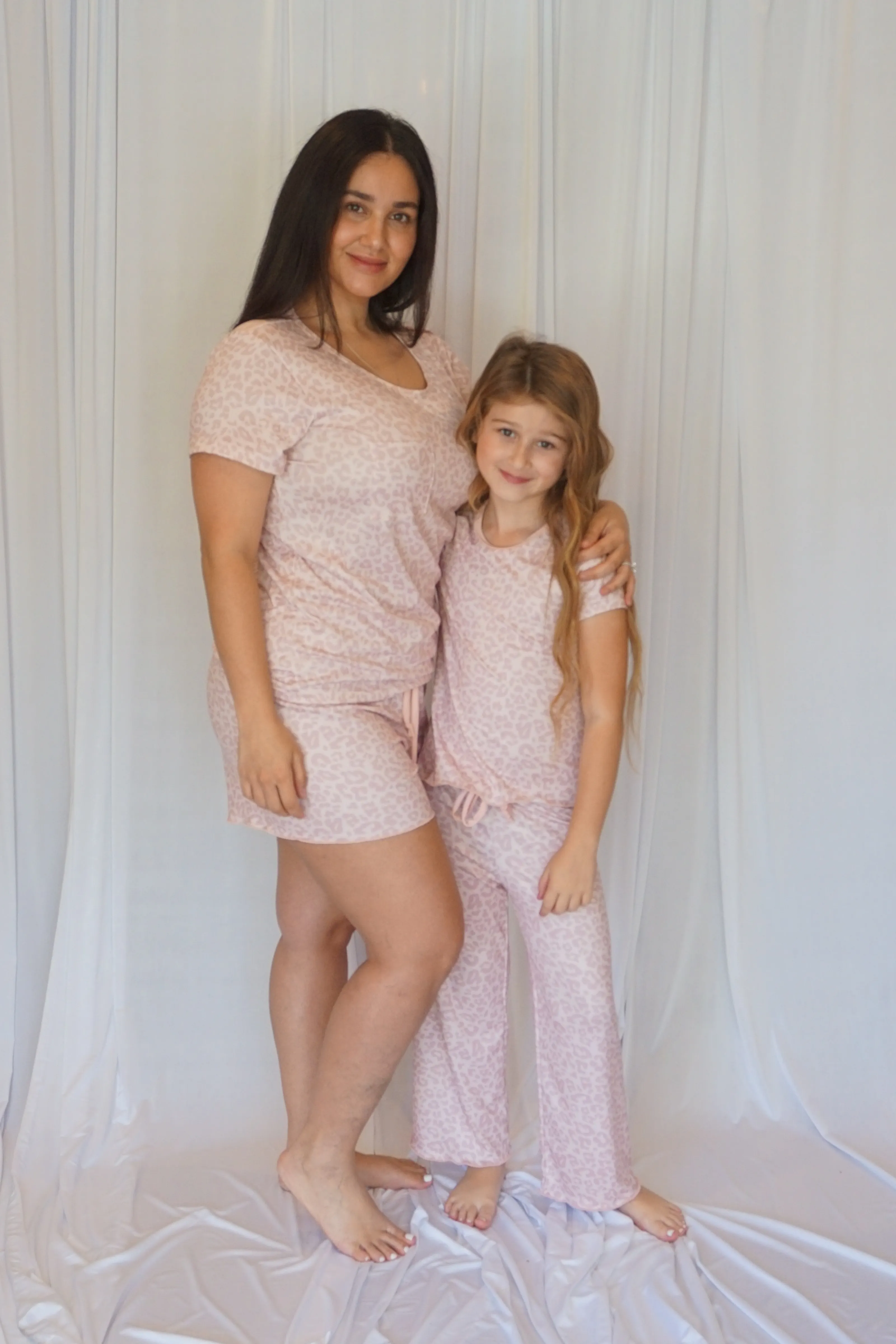 Kids Cozy Pink Leopard Pajama Pants Sleeve Set