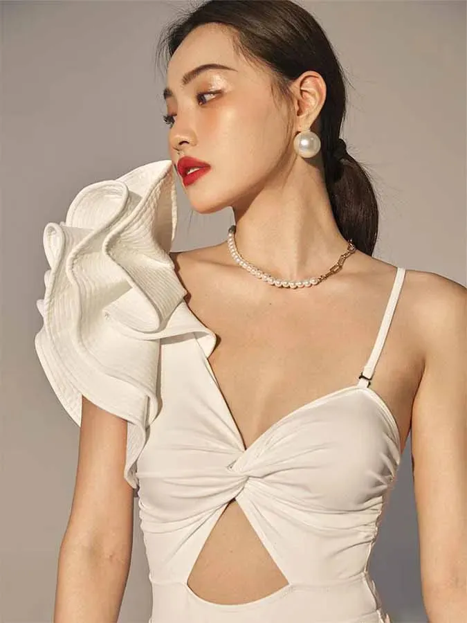 One Shoulder Ruffle Swimsuit