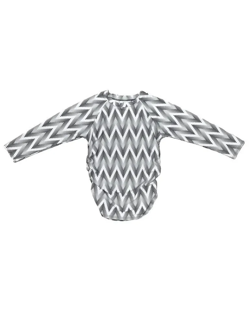 S23-RS-BWC Black & White Chevron Print Rouche Swim Top