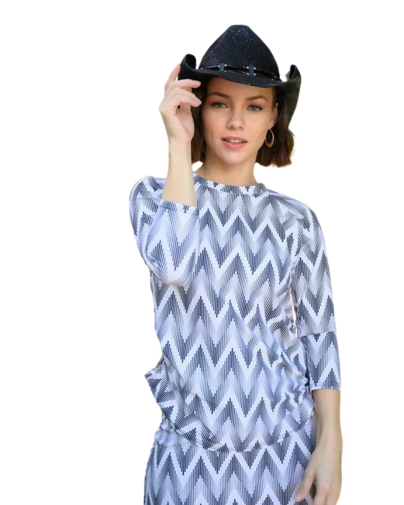 S23-RS-BWC Black & White Chevron Print Rouche Swim Top